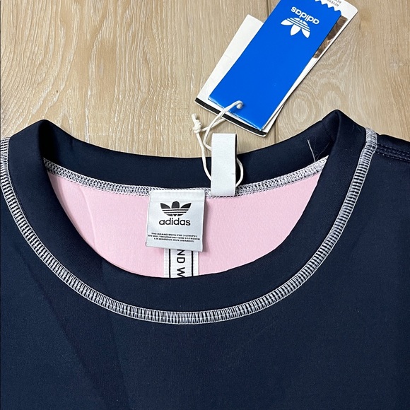 Adidas Women’s Reversible Trefoil Logo Sweatshirt Navy Pink Size Small NEW - Picture 5 of 9